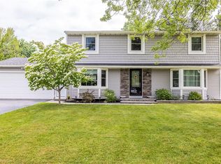 119 Squirrels Heath Rd, Fairport, NY 14450