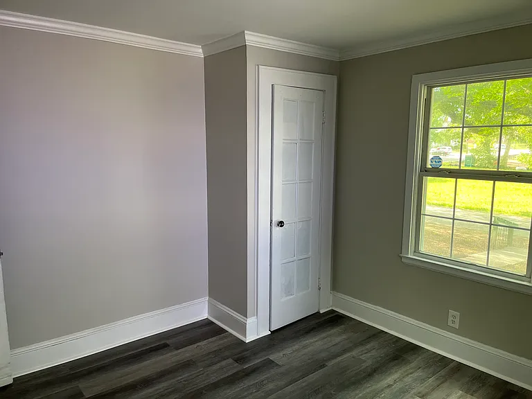 202 W Nance St — Photo 19