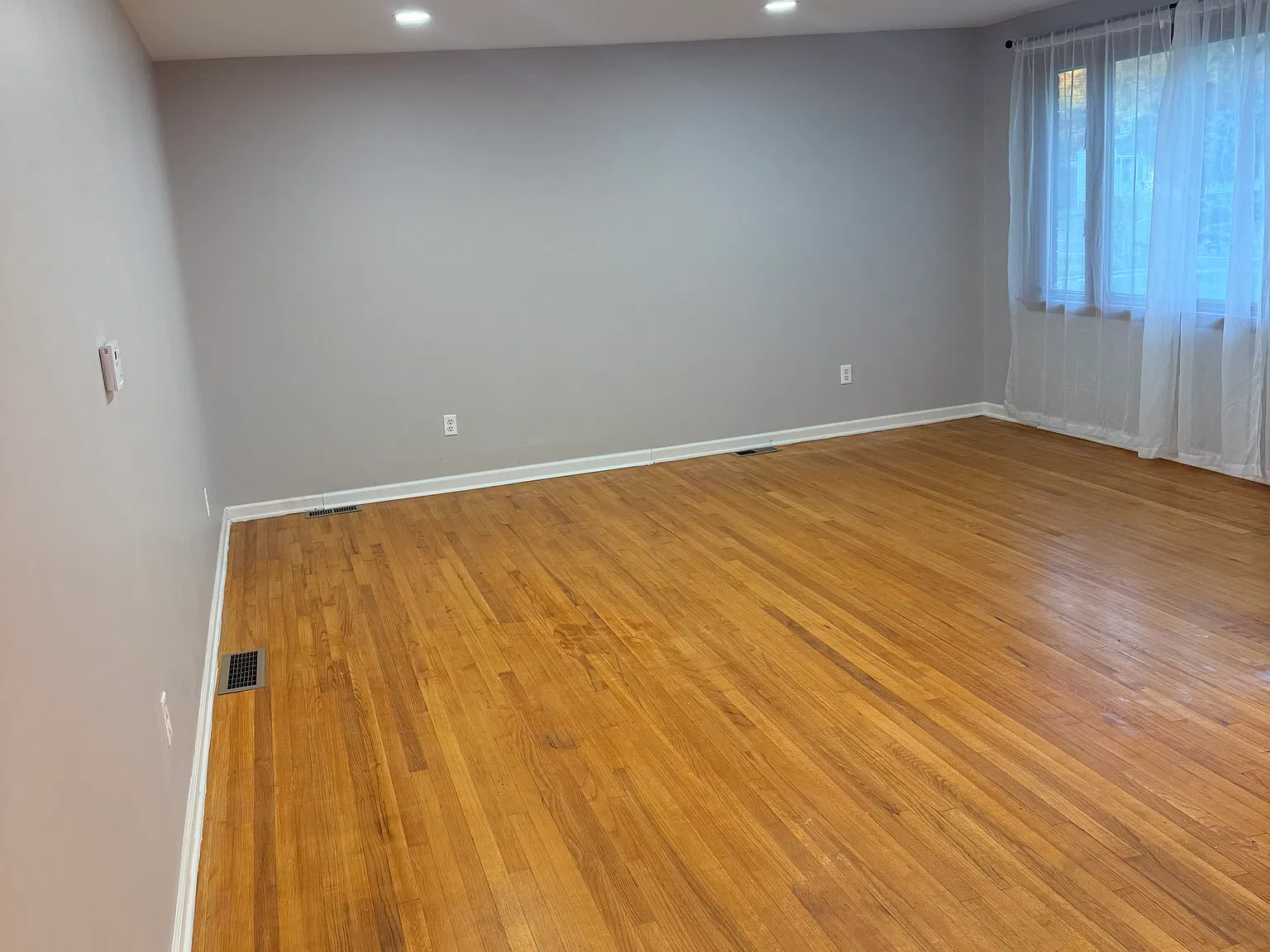 3 bed, 1368 sqft, $2,800 — Photo 4