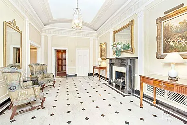 Rented by Hecht Group
