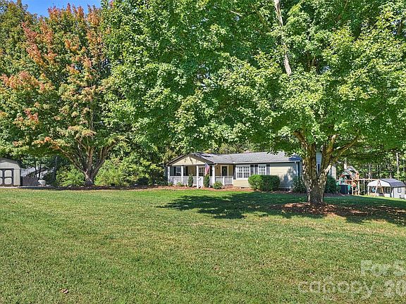4th image of 8708 Overcash Rd