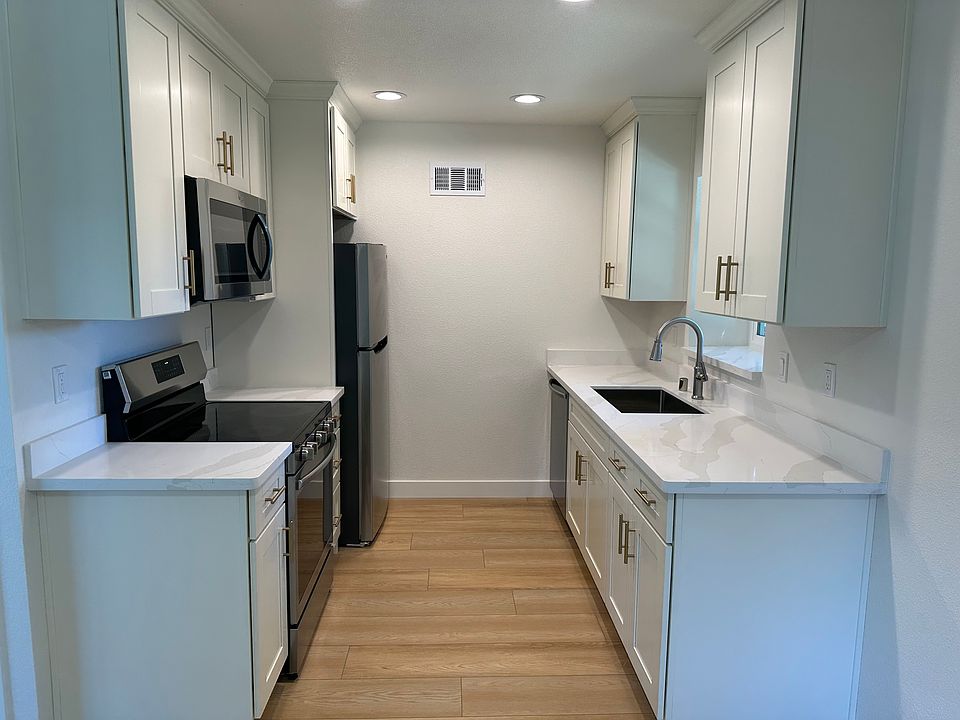1st image of 1255 Balboa Ct #1255