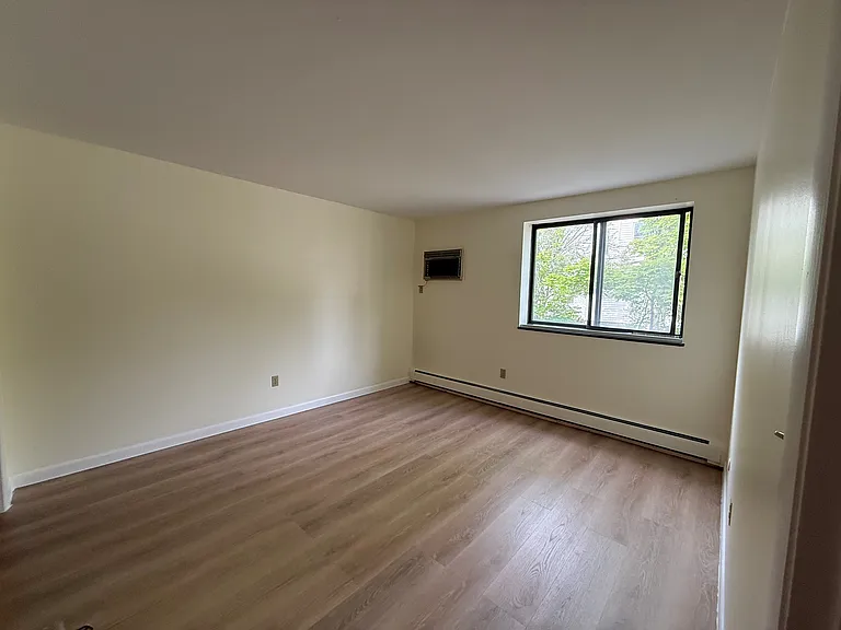 33 Paul St #24 — Photo 7