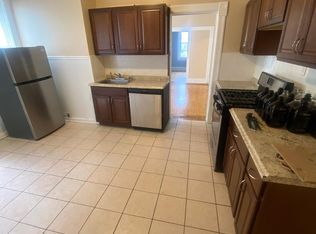 1718 N Astor St #1718, Milwaukee, WI