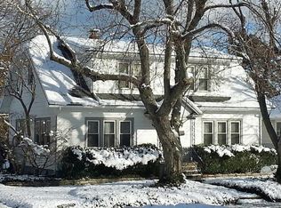 827 Mohawk Ln, Saint Joseph, MI 49085