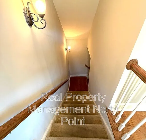 3026 Eltham Pl — Photo 30