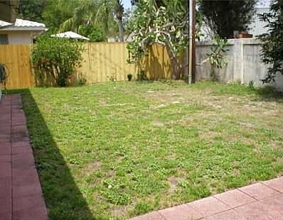 5th image of 2070 Druid Park Dr N