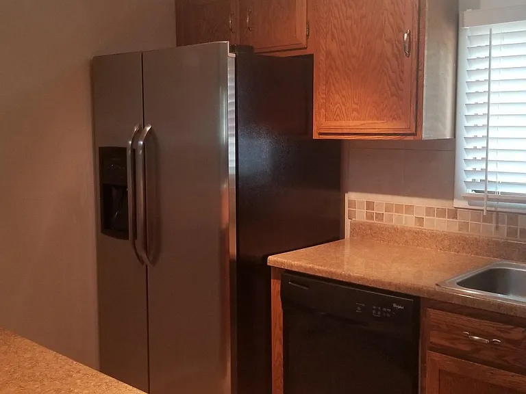 866 Pebblewood Dr — Photo 10