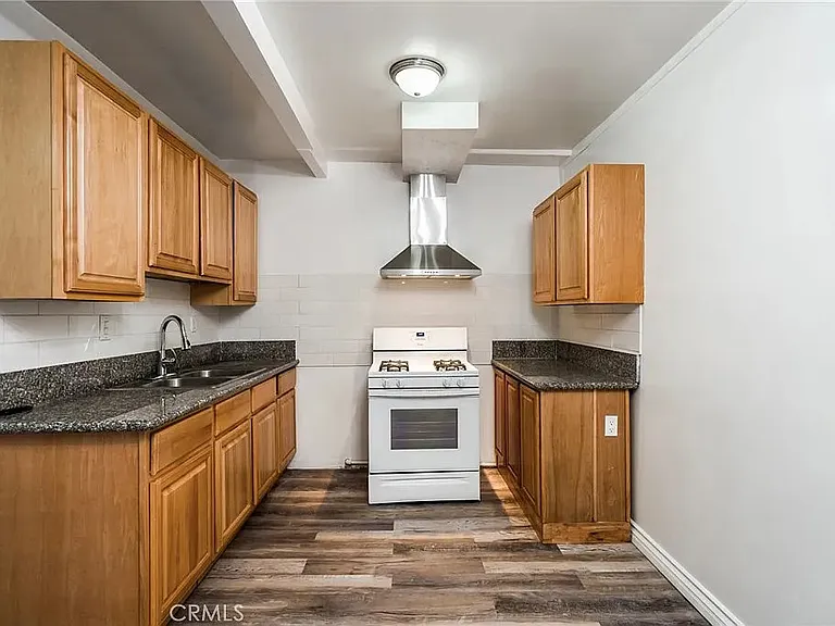 5817 E Olympic Blvd #2 — Photo 2