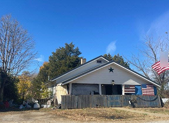 3rd image of 1997 N County Road 825 W