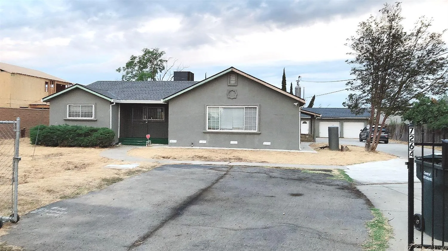 7264 Elk Grove Florin Rd photo 1