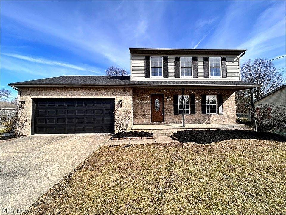 1st image of 2957 Collingwood Pl