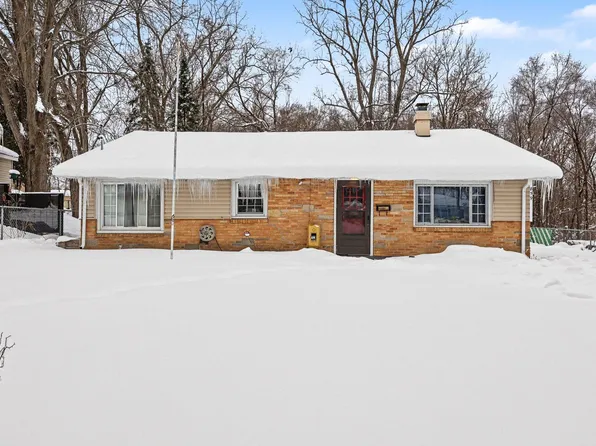 859 Bristol Ave NW, Grand Rapids, MI 49504