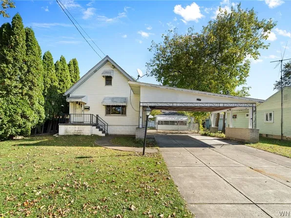 623 80th St, Niagara Falls, NY 14304