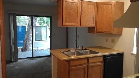 2135 Goss Cir W #3 — Photo 5