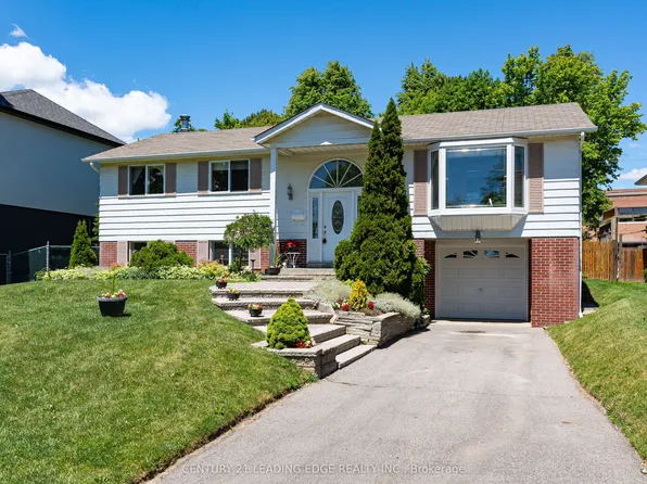 94 Southdale Dr, Markham, ON L3P 1K2