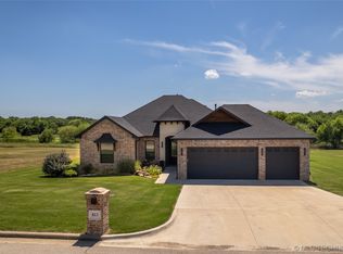 813 Prairie View Rd, Ardmore, OK 73401