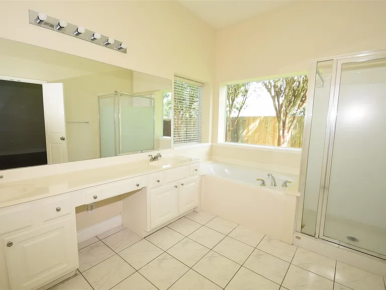6327 Merona Ln — Photo 22