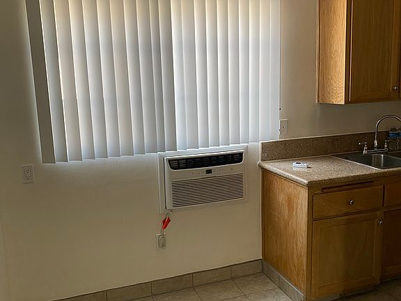 3rd image of 5369 Inglewood Blvd #3