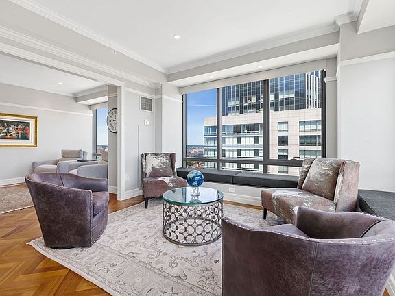 5th image of 2 Avery St APT 34G
