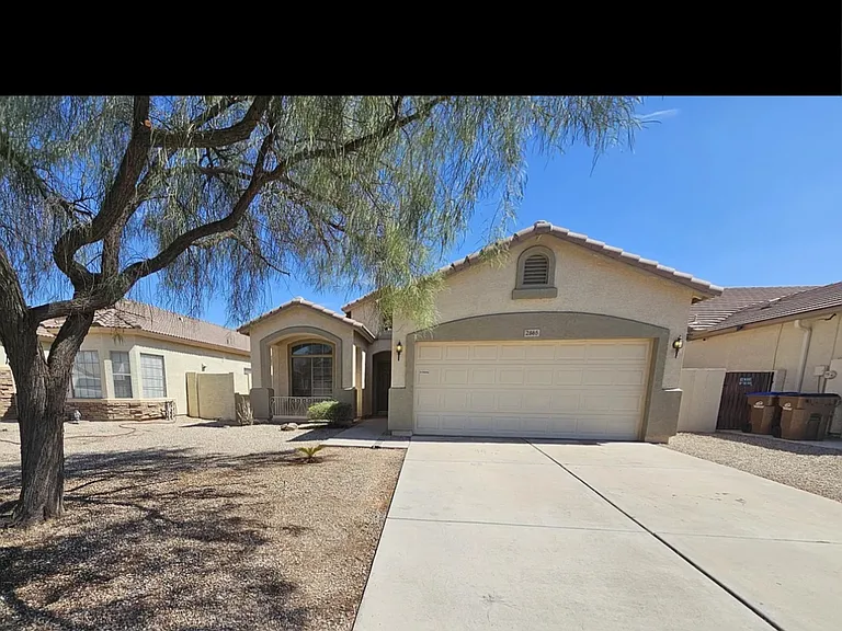 2865 E Superior Rd — Photo 16