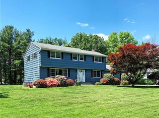 755 Daniels Farm Rd, Trumbull, CT 06611