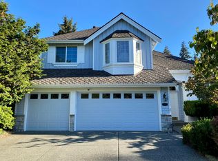 15261 80th Ave NE, Kenmore, WA 98028