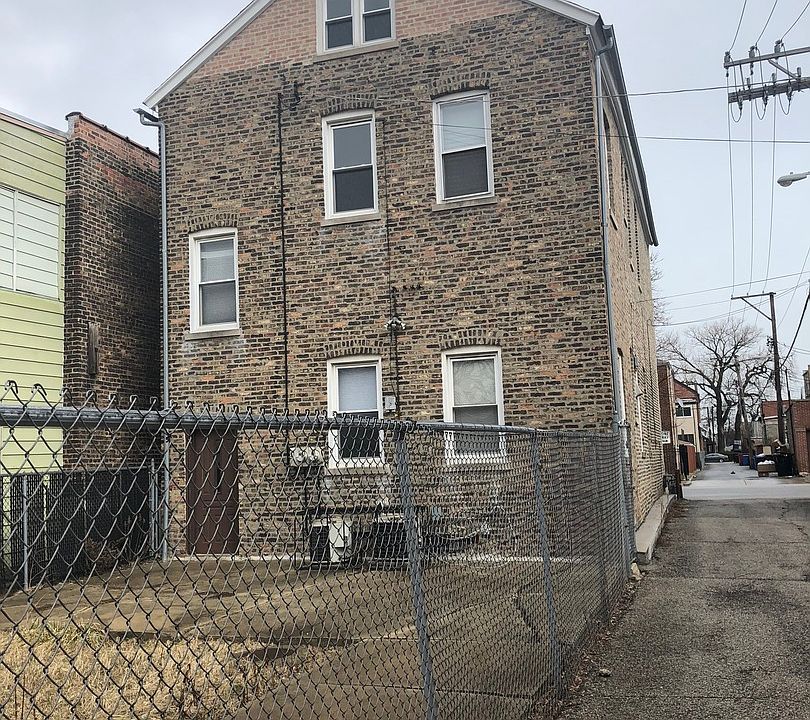 2nd image of 3044 S Emerald Ave