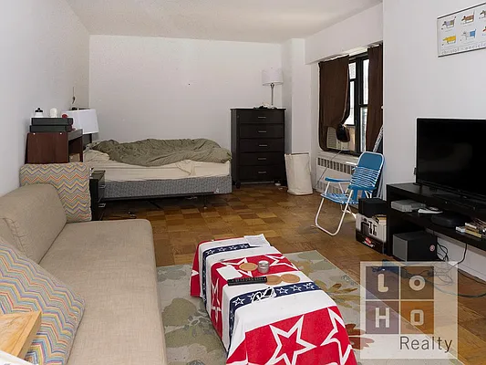 Rented by LoHo Realty | media 2