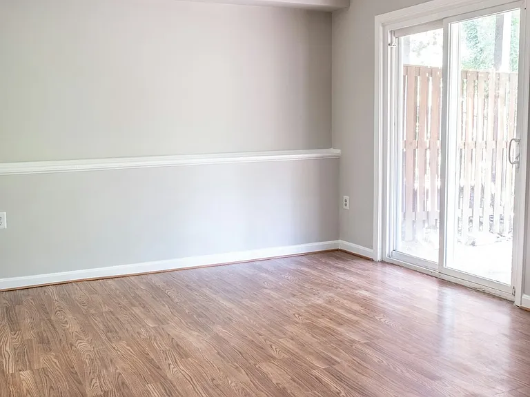 2751 Sweet Clover Ct — Photo 12