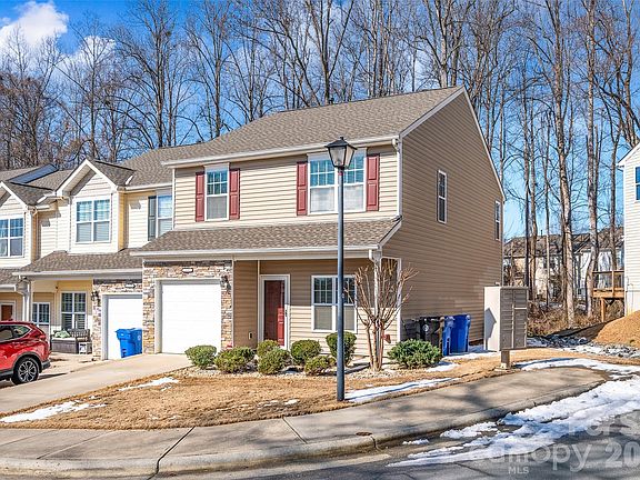 4th image of 202 Limerick Rd #A