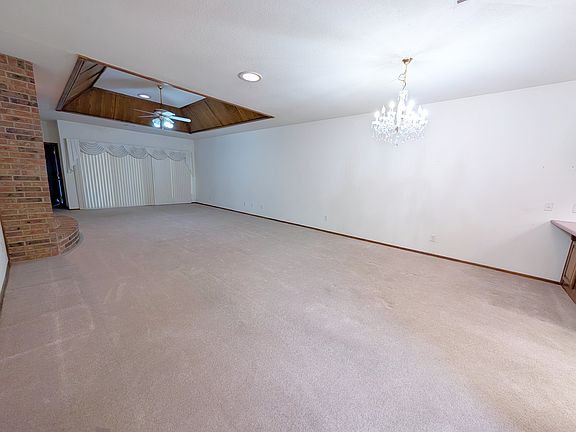 3rd image of 12327 Greenlea Chase W