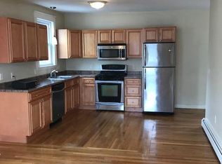 5 Pleasant St, Beverly, MA 01915