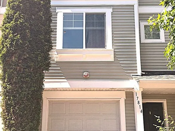 17814 75th Ave E, Puyallup, WA 98375