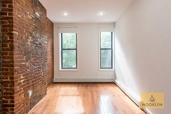 Rented by Nooklyn NYC LLC | media 1