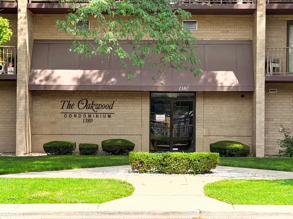 1380 Oakwood Ave APT 204, Des Plaines, IL 60016