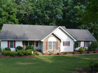 308 Woodsong Dr, Inman, SC 29349