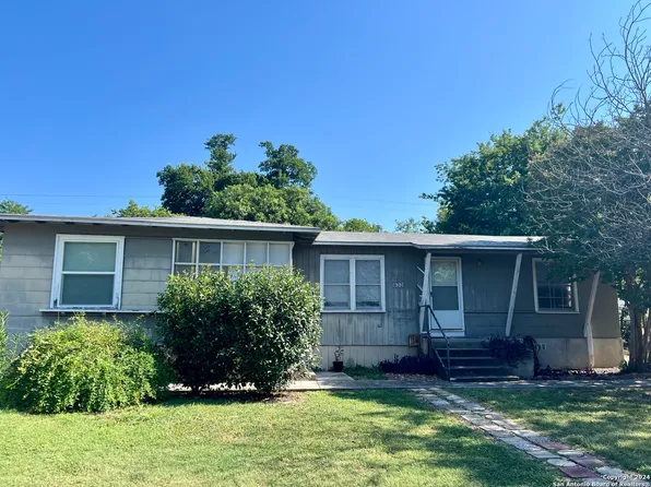 631 RITTIMAN RD, San Antonio, TX 78209
