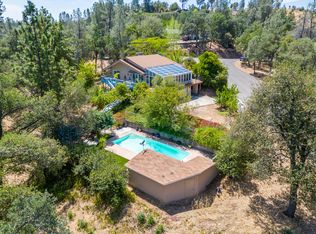 8695 Valley View Rd, Redding, CA 96001