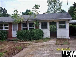 1st image of 1528 Old Farm Dr