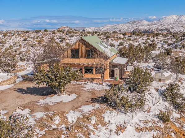 2978 State Highway 14 #B, Cerrillos, NM 87010