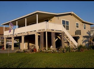 16610 Jean Lafitte Rd, Jamaica Beach, TX 77554