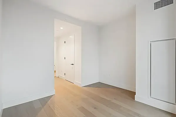 Rented by Living New York | media 12