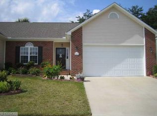 419 Peace Rollins Ct, Charlotte, NC 28284