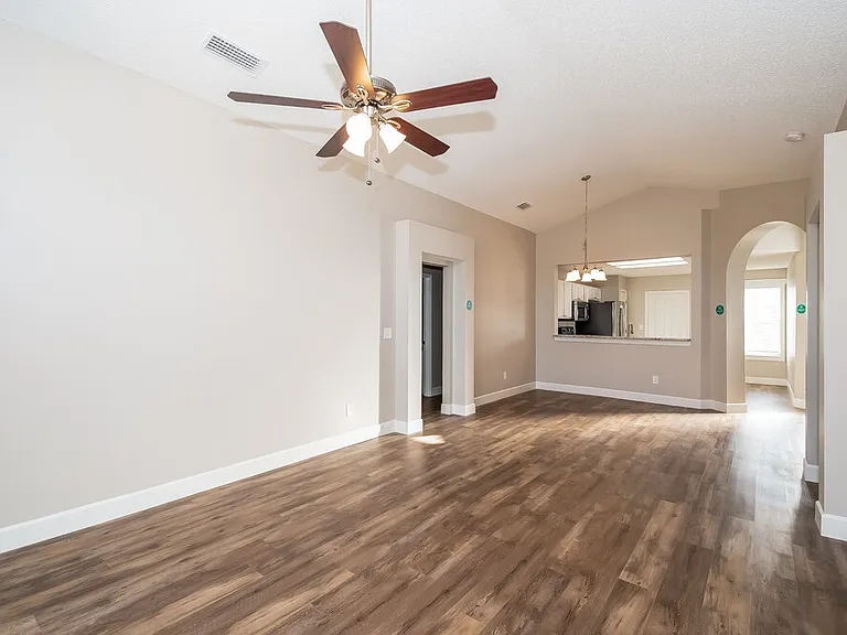 1544 Slash Pine Ct — Photo 3