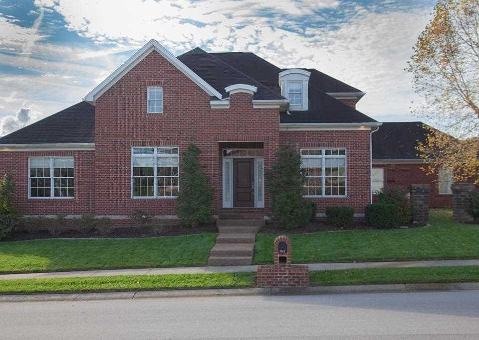 1st image of 5611 Essex Dr