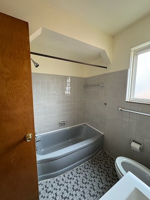 1st image of 3281 Patricia Dr