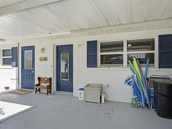 3rd image of 402 Ketch Way #402