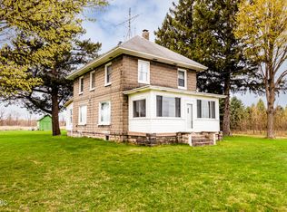 5706 River Rd, Sodus, MI 49126