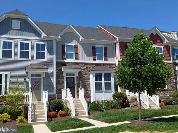 1291 Village Green Way, Brunswick, MD 21716